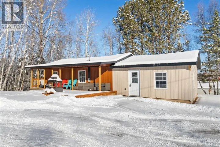 19 Slope Road, Minto, New Brunswick E4B3G7