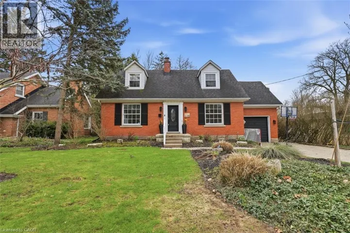 115 ROSLIN Avenue S, Waterloo, Ontario N2L2H3