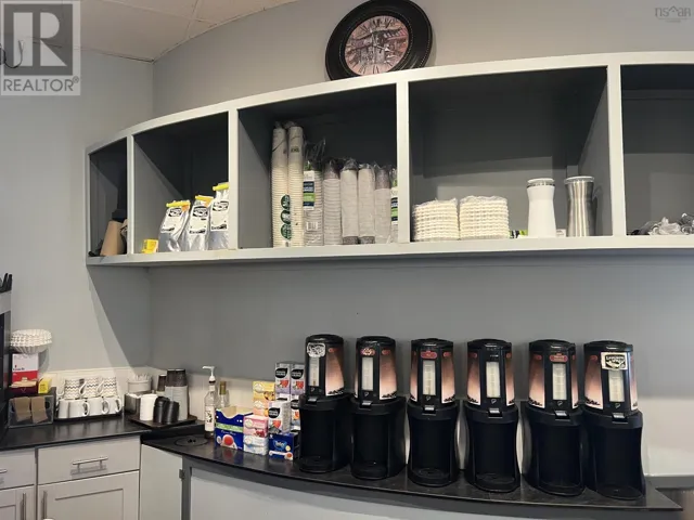 5595 Fenwick Street, Halifax Peninsula, Nova Scotia B3H4M2