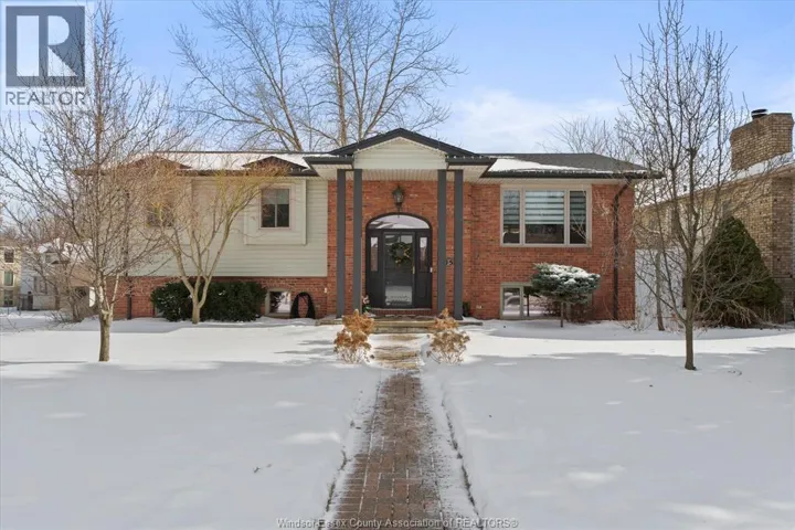 405 STATE STREET, LaSalle, Ontario N9J3G1