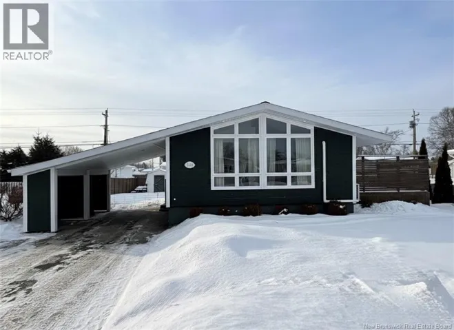 1250 Vantassell Street, Bathurst, New Brunswick E2A4C8