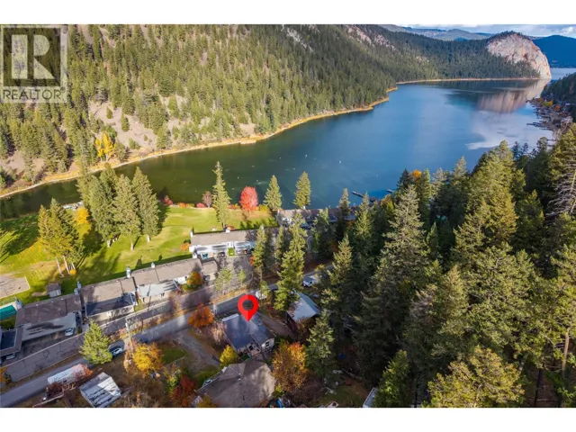 1800 Paul Lake Road, Kamloops, British Columbia V2H1N8