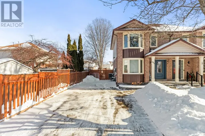 815 BUTTONBUSH COURT, Oshawa (Pinecrest), Ontario L1K2H9