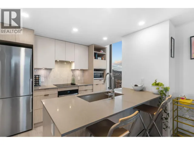 1488 Bertram Street Unit# 1005, Kelowna, British Columbia V1Y0M6