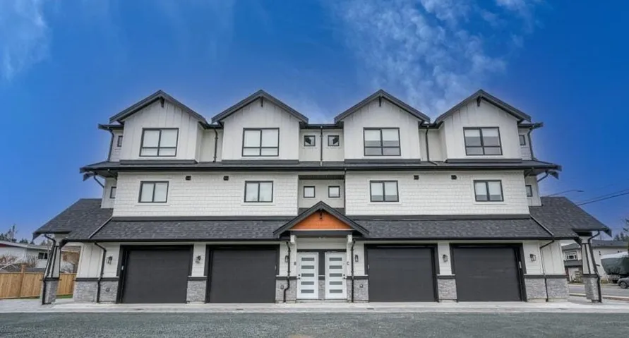 C 7533 WREN STREET, Mission, British Columbia V2V3C1