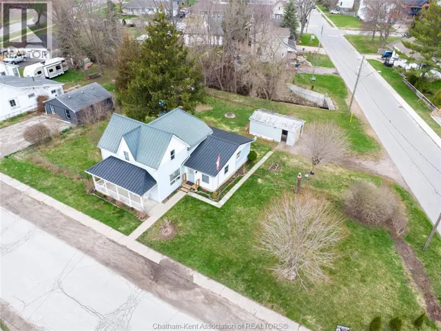 84 SHERMAN STREET, Thamesville, Ontario N0P2K0