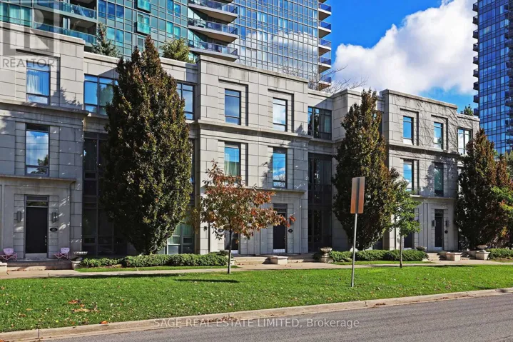 TH#31 - 25 GREENVIEW AVENUE, Toronto (Newtonbrook West), Ontario M2M0A5