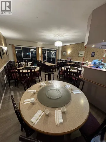 853 Caledonia Ave, Victoria, British Columbia V8T1E6