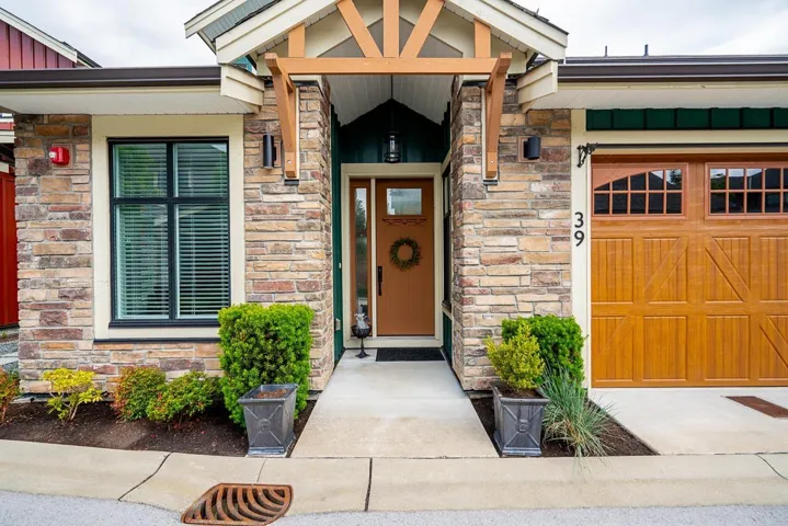 39 4750 228 STREET, Langley, British Columbia V2Z0A9