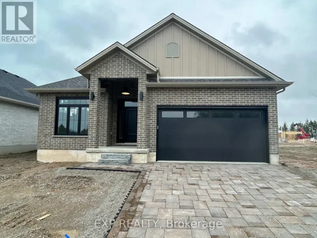6 SULLIVAN STREET, South Huron (Stephen), Ontario N0M1T0