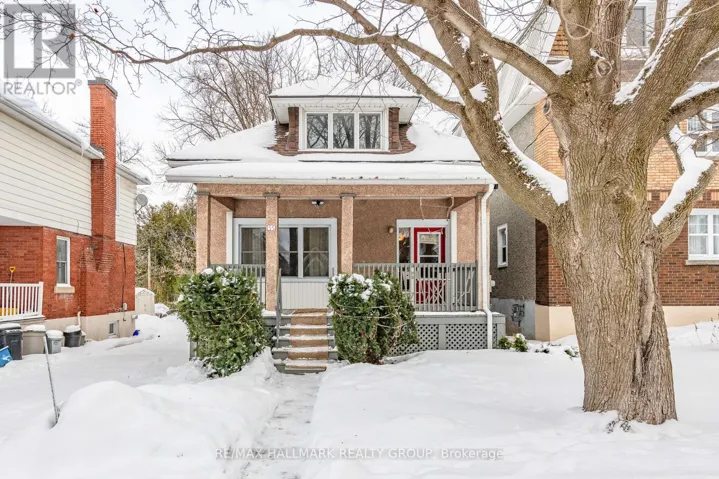 55 SMIRLE AVENUE, Ottawa, Ontario K1Y0S2