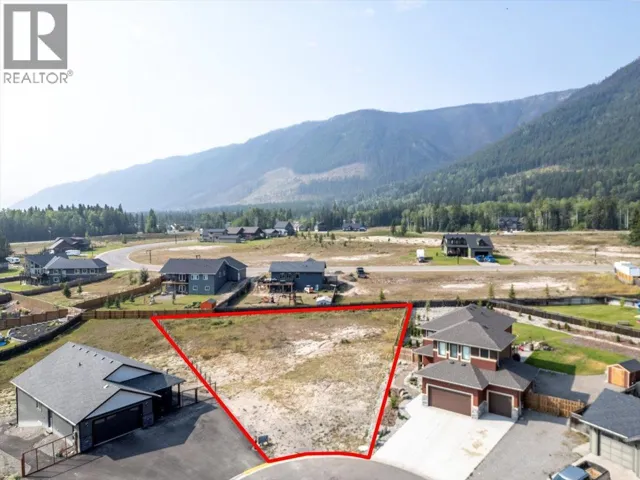 2405 OSPREY Court, Sparwood, British Columbia V0B2G2