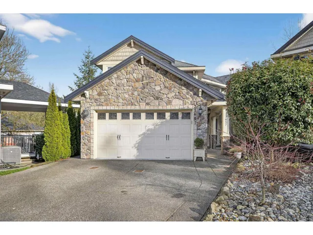 21657 92B AVENUE, Langley, British Columbia V1M0A3