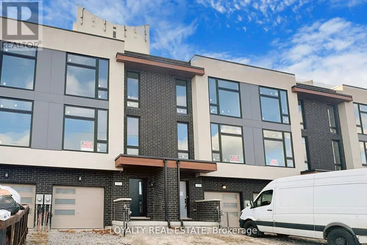46 MONCLOVA ROAD, Toronto (Downsview-Roding-CFB), Ontario M3M0A6