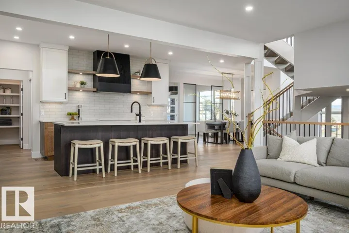 4640 Chegwin Wynd SW SW, Edmonton, Alberta T6W4A8