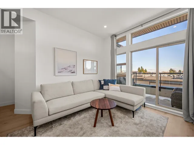 409 4550 FRASER STREET, Vancouver, British Columbia V5V4G8