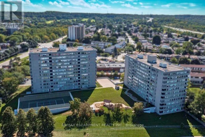 402 - 40 HARRISFORD STREET, Hamilton (Red Hill), Ontario L8K6N1