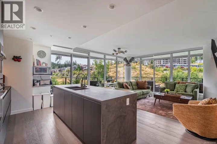 815 2000 Hannington Rd, Langford, British Columbia V9B7C1