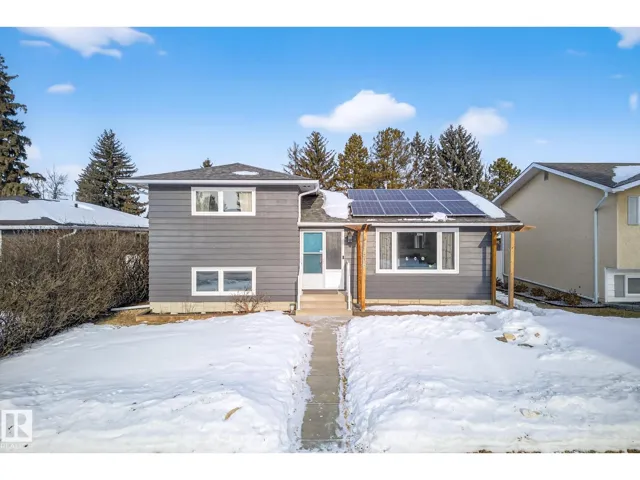 11508 35A AV NW, Edmonton, Alberta T6J0B2