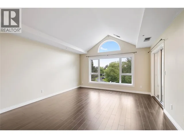 1045 Sutherland Avenue Unit# 323, Kelowna, British Columbia V1Y5Y1