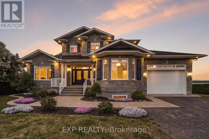 3605 FRONT ROAD, Hawkesbury, Ontario K6A2W5