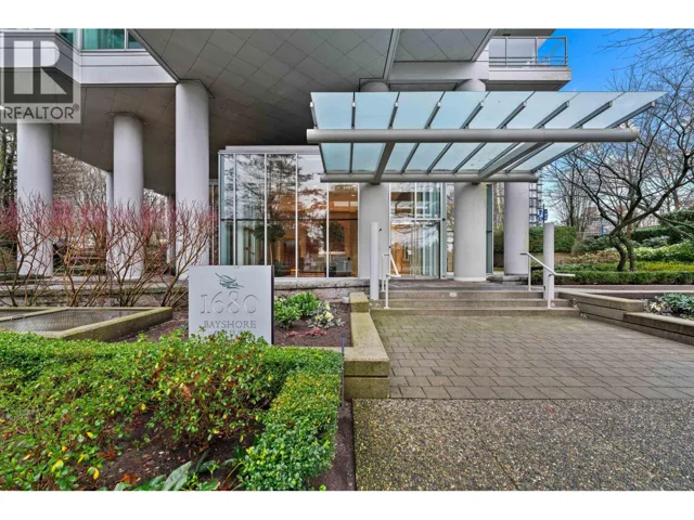 605 1680 BAYSHORE DRIVE, Vancouver, British Columbia V6G3H6