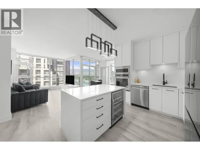 2201 1189 MELVILLE STREET, Vancouver, British Columbia V6E4T8