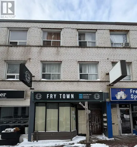 2344 DUFFERIN STREET, Toronto (Caledonia-Fairbank), Ontario M6E3S4
