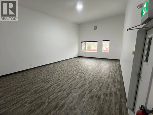 7450 DALLAS Drive Unit# 204, Kamloops, British Columbia V2C6X2