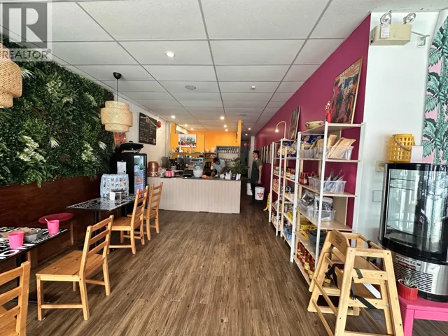 38209 WESTWAY AVENUE, Squamish, British Columbia V8B0Y5