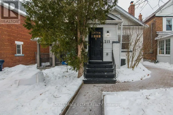 215 PICKERING STREET, Toronto (East End-Danforth), Ontario M4E3J9