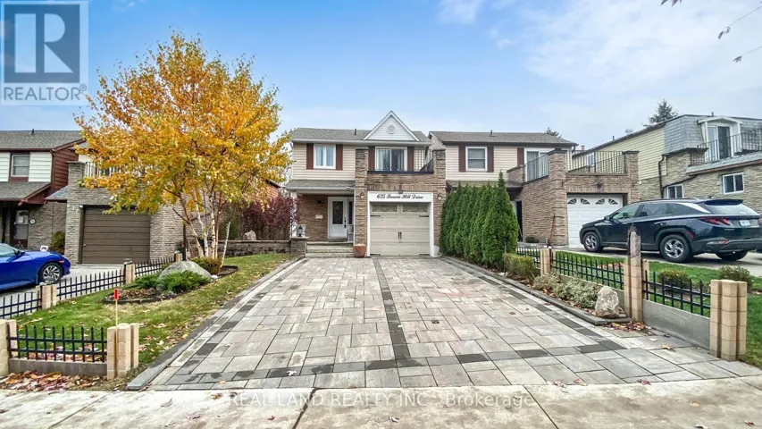 675 SENECA HILL DRIVE, Toronto (Don Valley Village), Ontario M2J2W7
