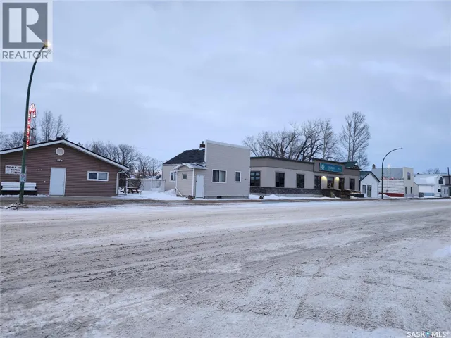 205 Main STREET, Midale, Saskatchewan S0C1S0