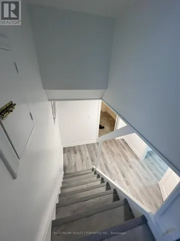 LOWER B - 24 DUNBOYNE COURT, Toronto (Westminster-Branson), Ontario M2R2B7