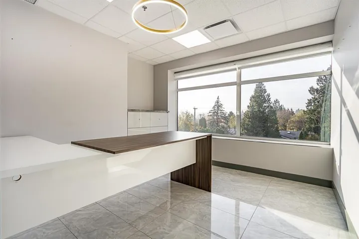 305-306 6678 152 STREET, Surrey, British Columbia V3S7J2