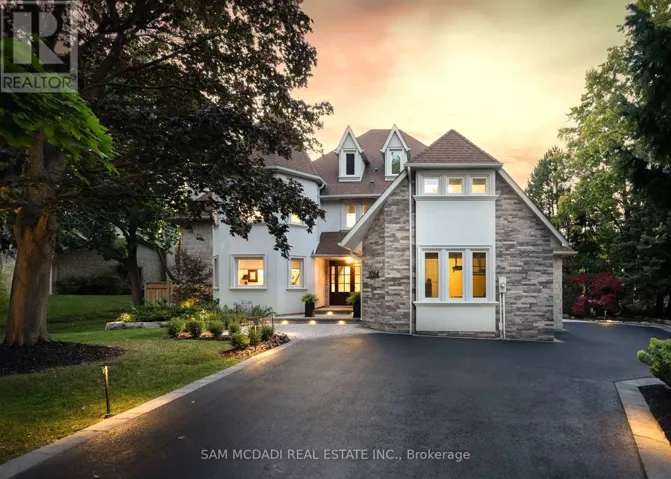 2064 ALMIRA COURT, Mississauga (Sheridan), Ontario L5H4A5