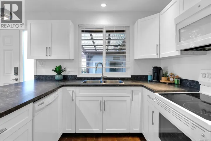 11 9 Buttertubs Dr, Nanaimo, British Columbia V9R3X8