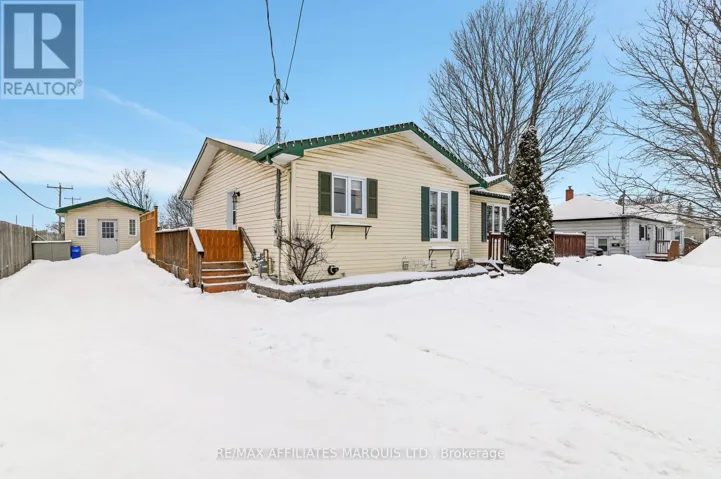3200 BRUCE STREET, South Stormont, Ontario K6K1M5