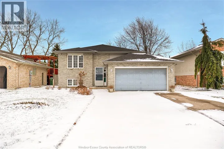 787 HELENA COURT, Belle River, Ontario N8L0L1