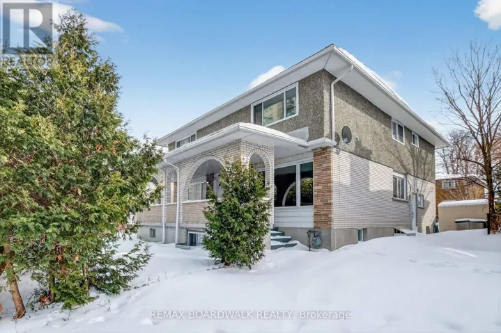 2666 REGINA STREET, Ottawa, Ontario K2B6X8