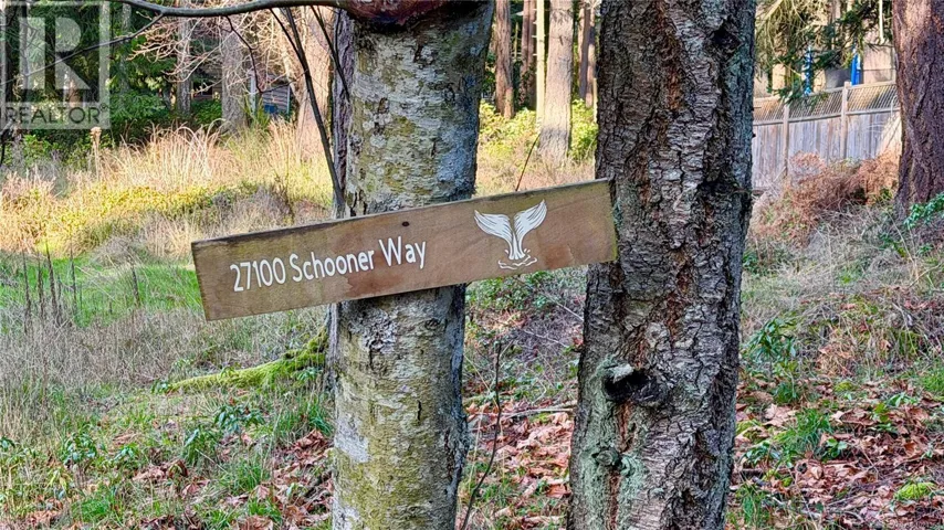 27100 Schooner Way, Pender Island, British Columbia V0N2M2