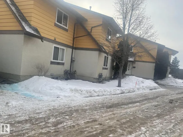 107 WOODSTOCK NW, Edmonton, Alberta T5T0H6