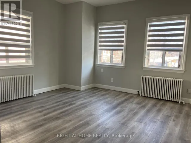 3 - 47 DAWES ROAD, Toronto (East End-Danforth), Ontario M4C5B1