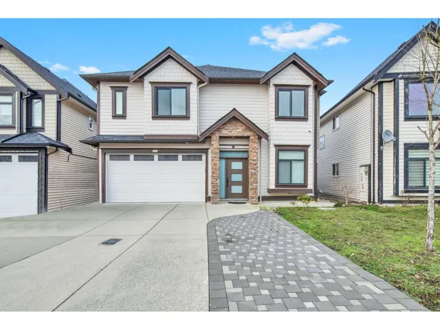 3176 ENGINEER CRESCENT, Abbotsford, British Columbia V4X0A7