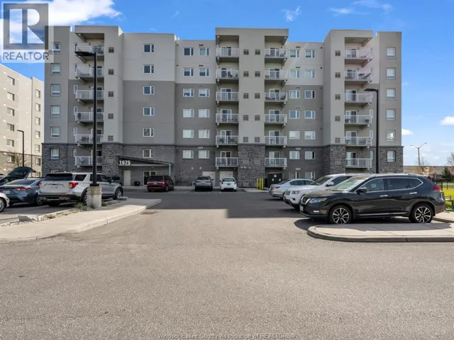 1675 BANWELL Unit# 104, Windsor, Ontario N8P0G6