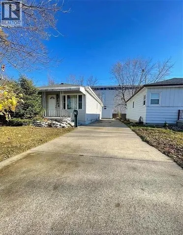 2662 MELDRUM, Windsor, Ontario N8W4G2