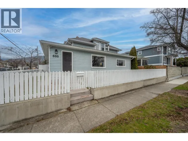 600 Braid Street, Penticton, British Columbia V2A4Y5