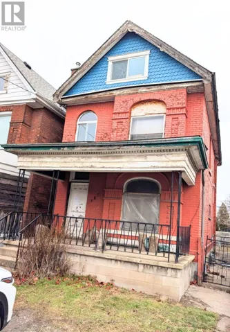 487 KING WILLIAM STREET, Hamilton (Landsdale), Ontario L8L1R2