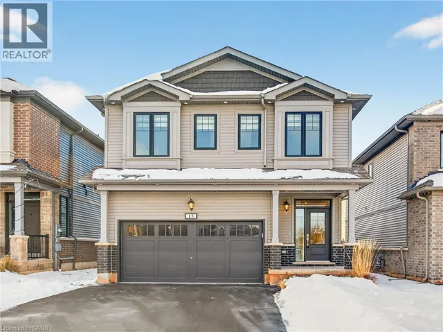 15 VINIFERA Drive Unit# Upper, Grimsby, Ontario L3M0L2