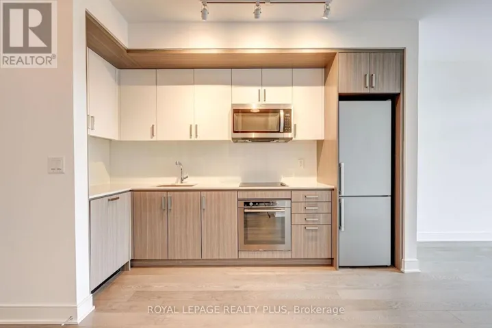 442 - 1575 LAKESHORE ROAD W, Mississauga (Clarkson), Ontario L5J0B1